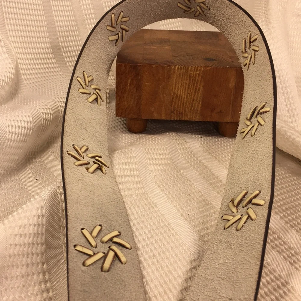 NWOT leather belt flower/star embellishments